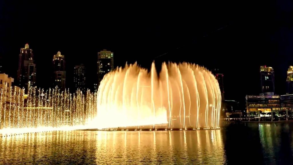 Топ-6 самых красивых фонтанов в мире