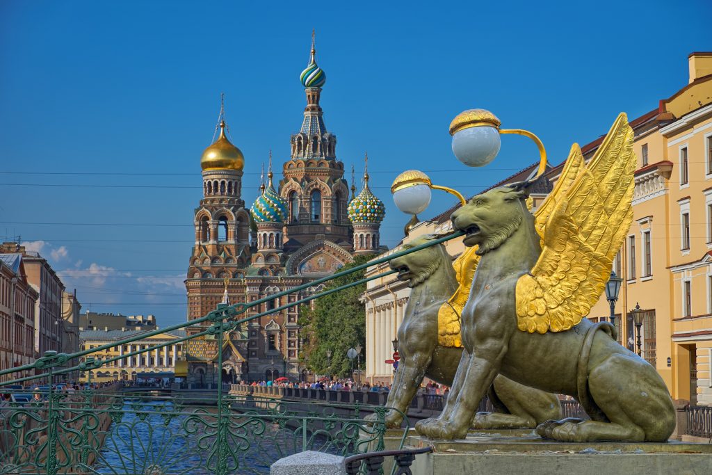 6 проверенных способов дешево отдохнуть в Санкт-Петербурге