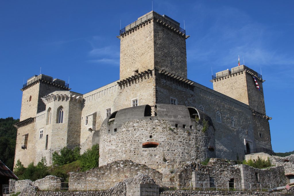 5 средневековых замков в Венгрии, на которые обязательно стоит взглянуть