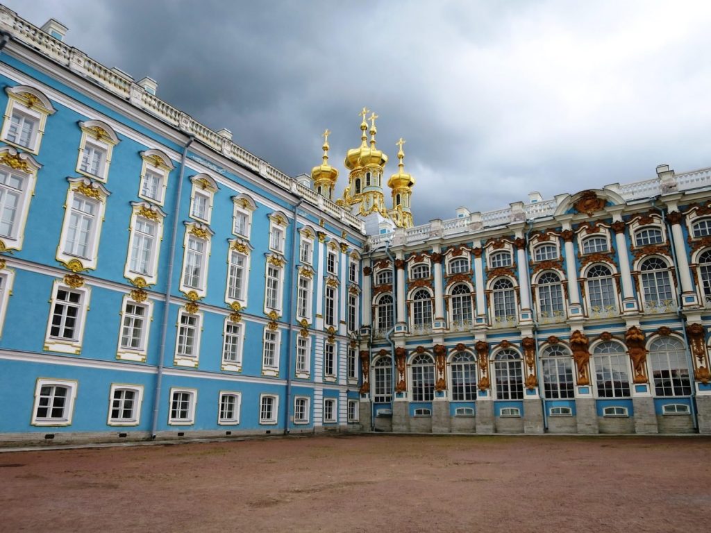 6 проверенных способов дешево отдохнуть в Санкт-Петербурге