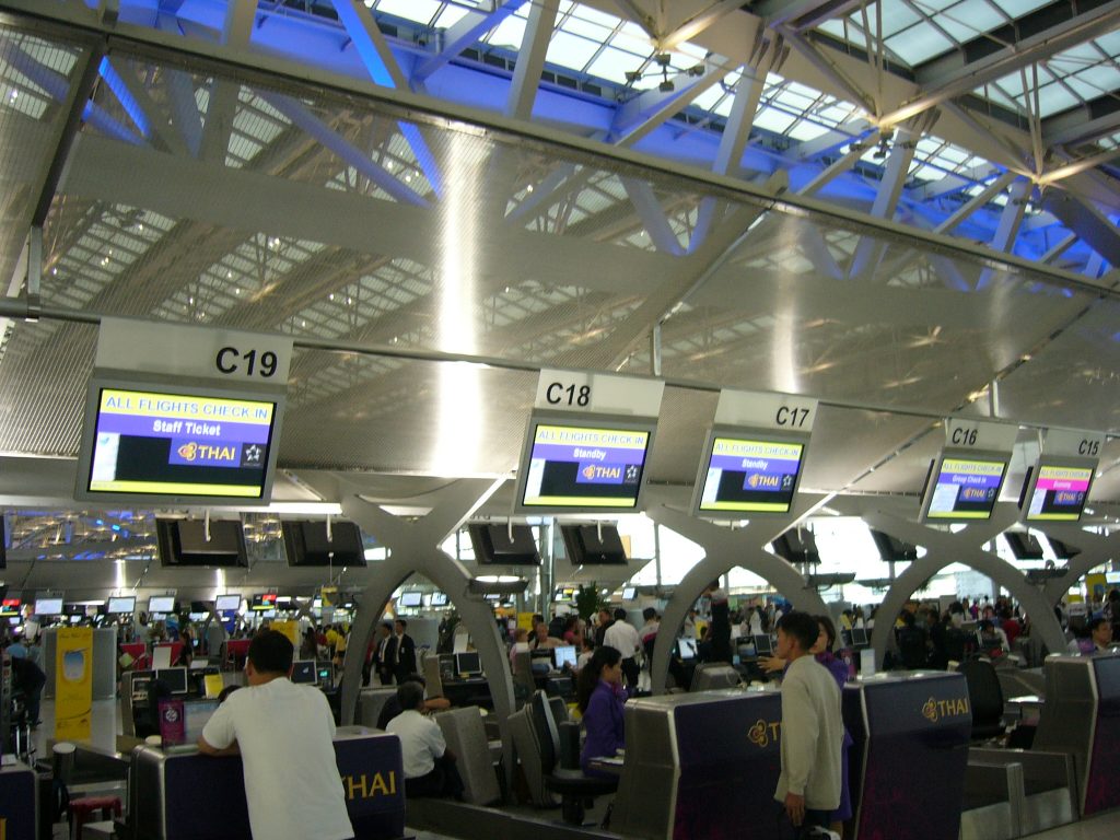 Что нужно знать туристам о правилах поведения в аэропортах