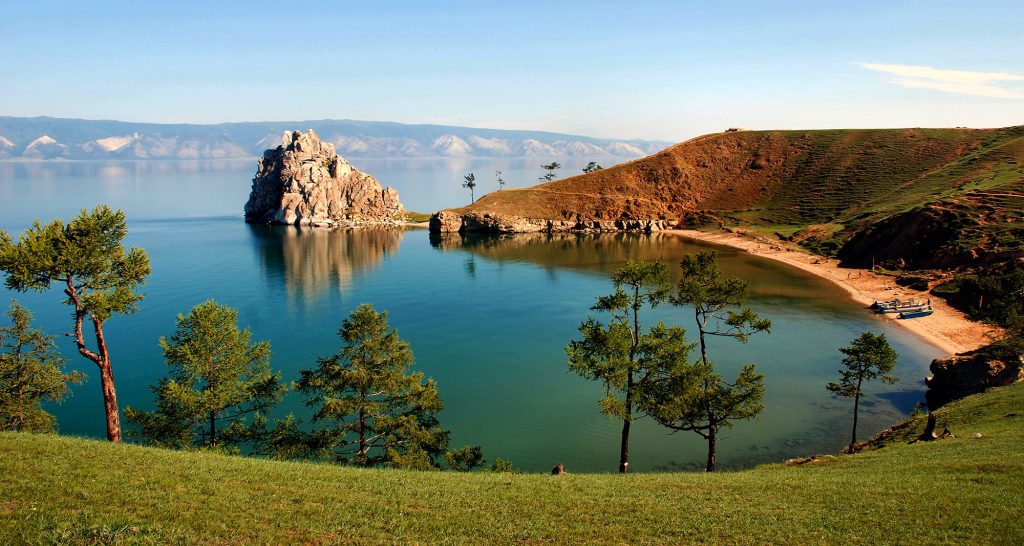 10 причин поехать посмотреть на Байкал этим летом