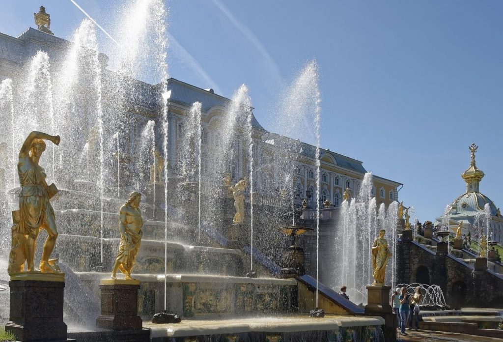 Как бюджетно съездить отдохнуть в Санкт-Петербурге