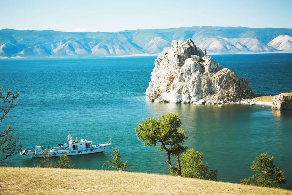 10 причин почему стоит увидеть Байкал своими глазами