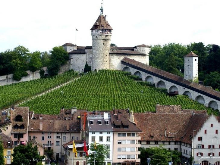 Жемчужины Швейцарии: самые впечатляющие замки