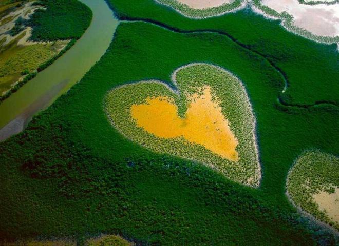Романтический мир: удивительные места на Земле в форме сердца