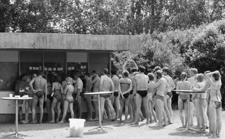 Impressive Pics of Soviet Beaches