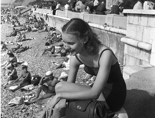 Impressive Pics of Soviet Beaches