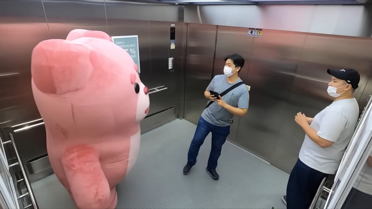 When Elevators Get Weird: A Photo Collection of Humorous Mishaps